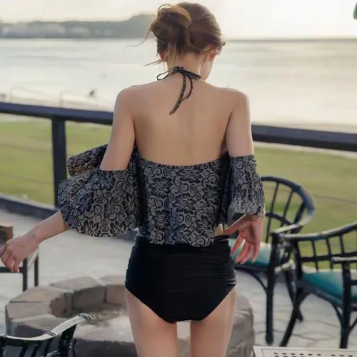韓国ファッション オシャレ 体型カバー 花模様 ホルターネック セクシー フリル袖 ビキニ