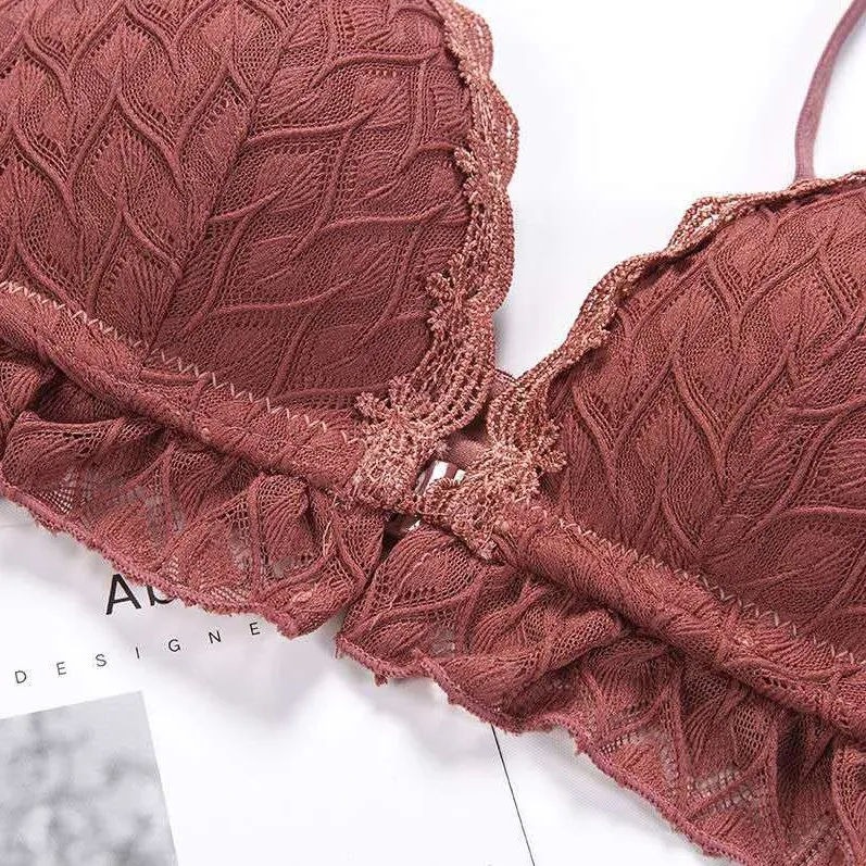 上品さたっぷり フロントホック 胸大きく見え レース 幾何柄 A-Bカップ ノンワイヤー ブラジャー