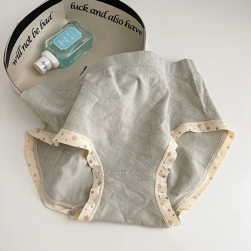 欠かせない コットン 高通気性 肌に優しい 5色展開 花柄 脱ぎやすい スタンダードショーツ