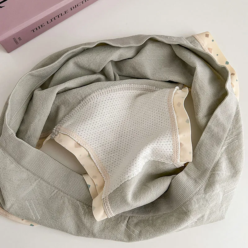 欠かせない コットン 高通気性 肌に優しい 5色展開 花柄 脱ぎやすい スタンダードショーツ