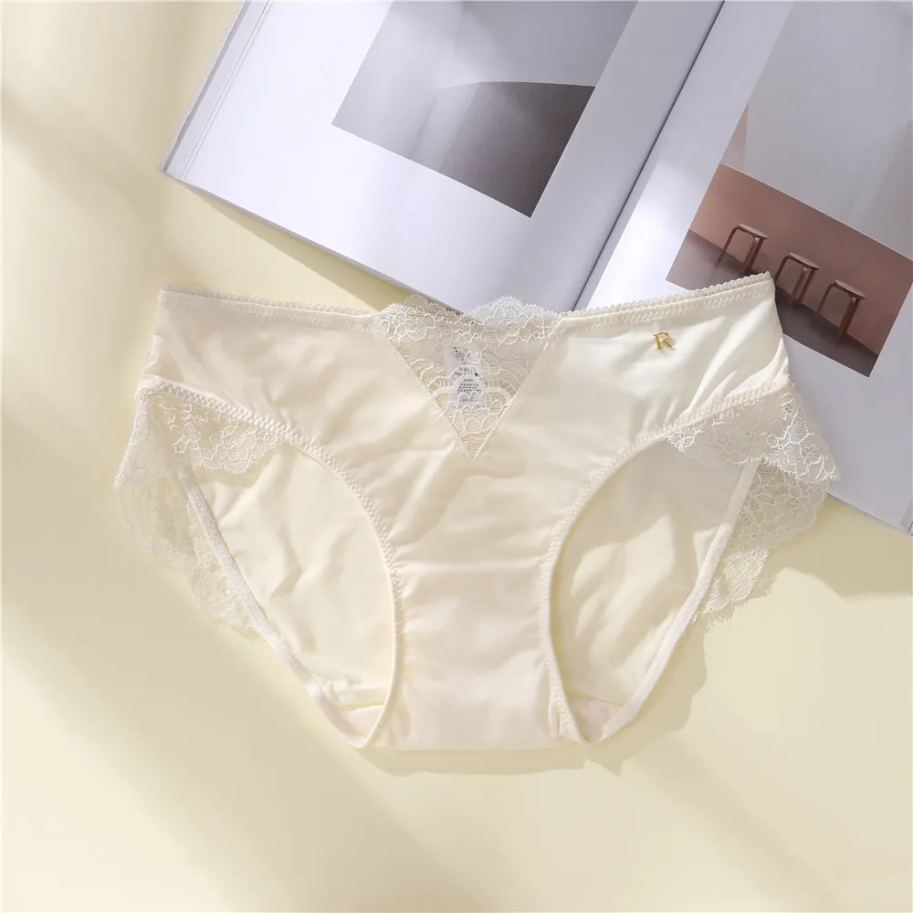 快適な着心地 レース  透かし彫り 美尻 高通気 切り替え 柔らかい  パンティ スタンダードショーツ