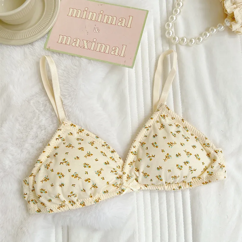 無敵な可愛さ オシャレ 胸小さく見え 美胸 少女 A-Cカップ 花柄 ノンワイヤー ブラジャー