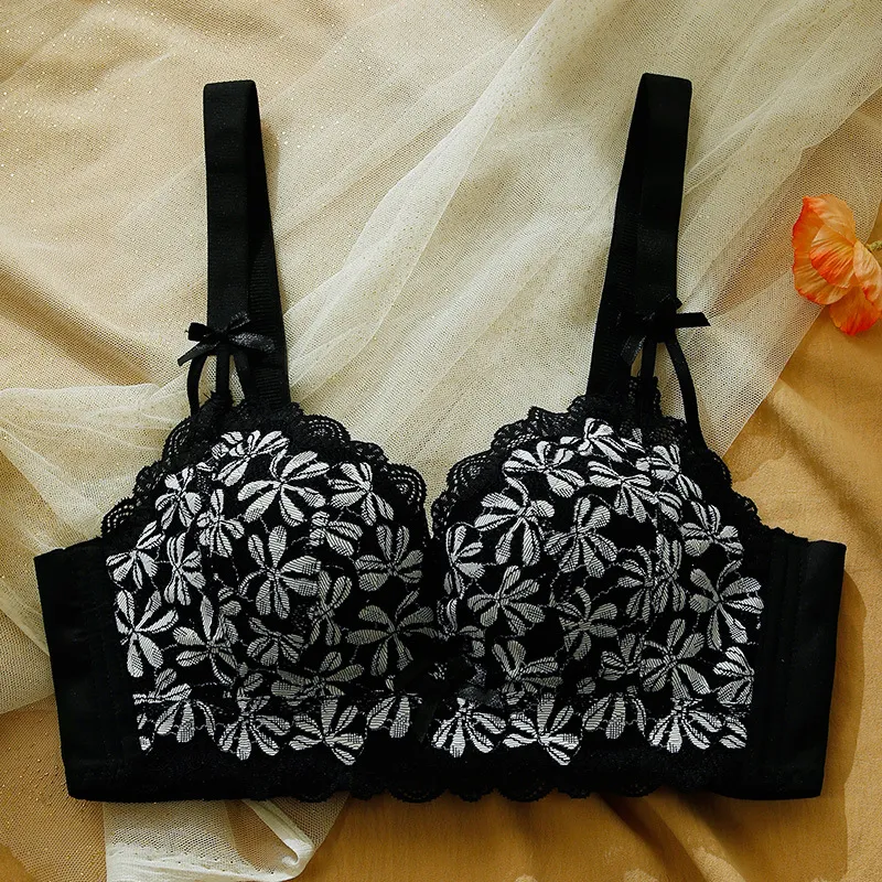 フェミニン 脇高 育乳 可愛い 刺繡 A-Bカップ 盛れる レース ノンワイヤー ブラジャー