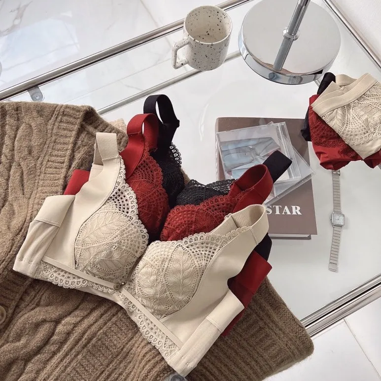 フェミニン 無地 レース 胸大きく見え A-Cカップ 切り替え ブラジャー