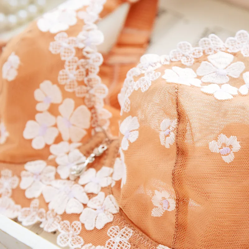 （B-Eカップ）セクシー レース 花柄 小さく見せる 薄手 ワイヤー入りブラジャー