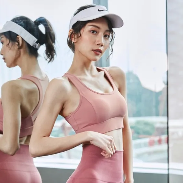 （A-Dカップ）ヨガ トレーニング ランニング  揺れない  スポーツブラ