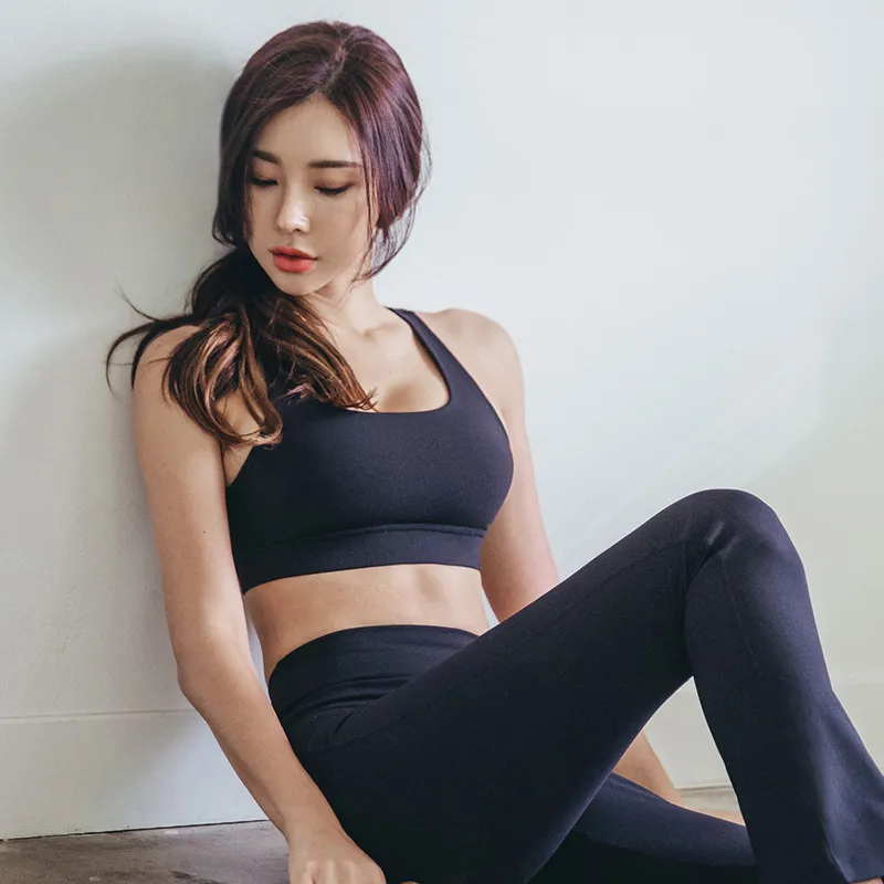 スポーツ ヨガ 揺れない シンプル 無地 プルオーバー ワイヤーなし スポーツブラ