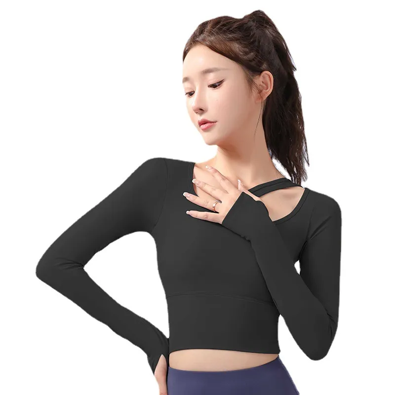 全3色 着瘦せ 肌になじみ シンプル 長袖 スポーツ 無地 ヨガ トップス