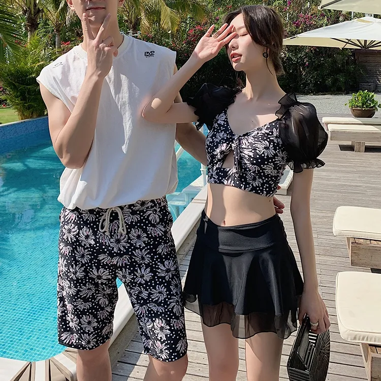 オシャレペアルック お揃い 花柄 プリント 体型カバー タンキニ 透かし彫り パフスリーブ 切り替え メンズ ペア水着