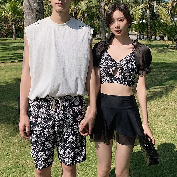 オシャレペアルック お揃い 花柄 プリント 体型カバー タンキニ 透かし彫り パフスリーブ 切り替え メンズ ペア水着