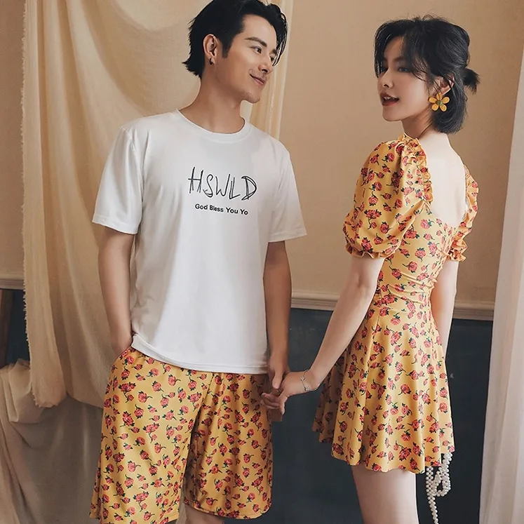 ペア水着 お揃い カップル 花柄 フェミニン 大人らしい 体型カバー ランタンスリーブ ワンピース水着