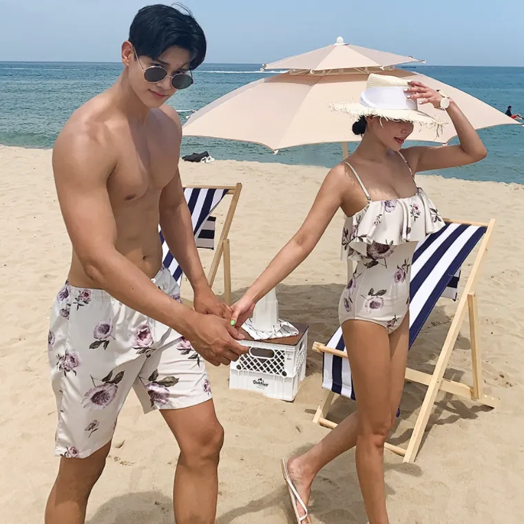 気質アップ プリント フリル 着痩せ 夏 ペア ビーチ 温泉 オシャレ カップル水着