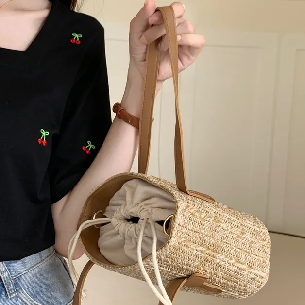 今季大流行 ハンドバッグ 斜め掛け可 カジュアル 文芸風 OL/通勤 ビーチ 草編み バケツバッグ