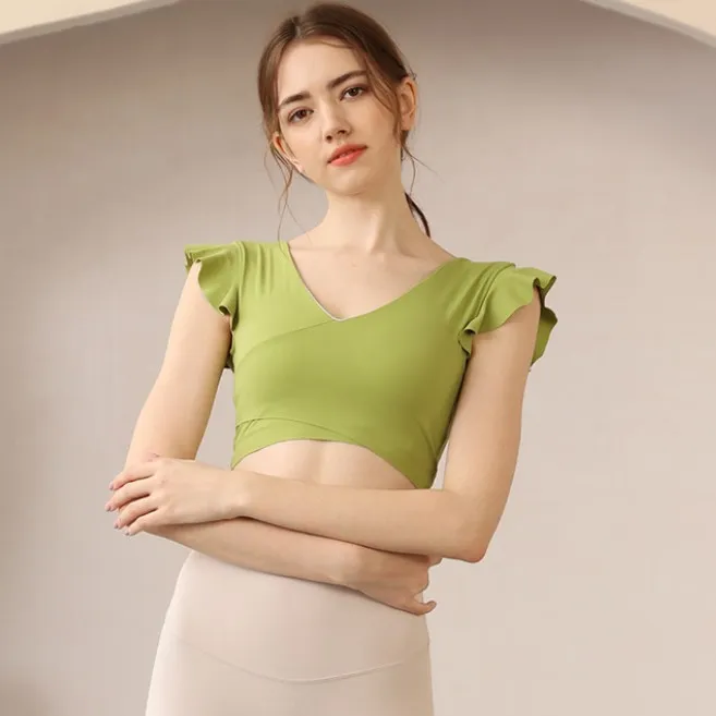 9色展開 フリル 背魅せ Uネック 通気性良い 透かし彫り パッドあり 吸汗 速乾 スウィート ヨガトップス