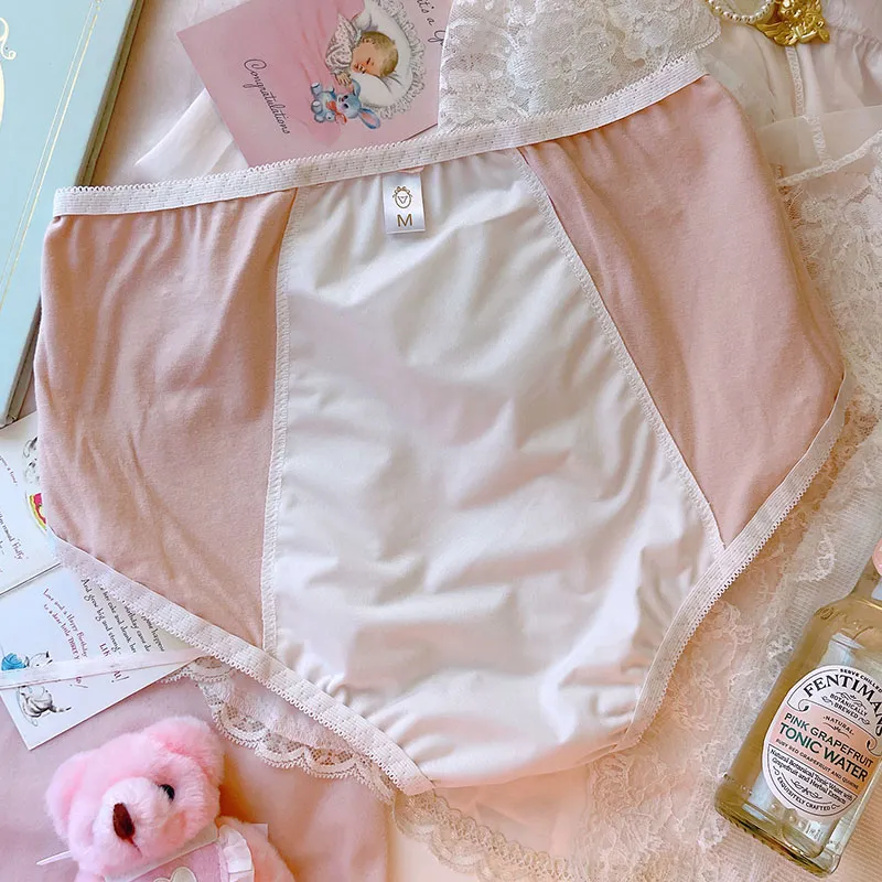 少女 イチゴの刺繡 生理用 ハイウエスト 暖かい 全2色 通気性良い 漏れにくい 可愛い サニタリー