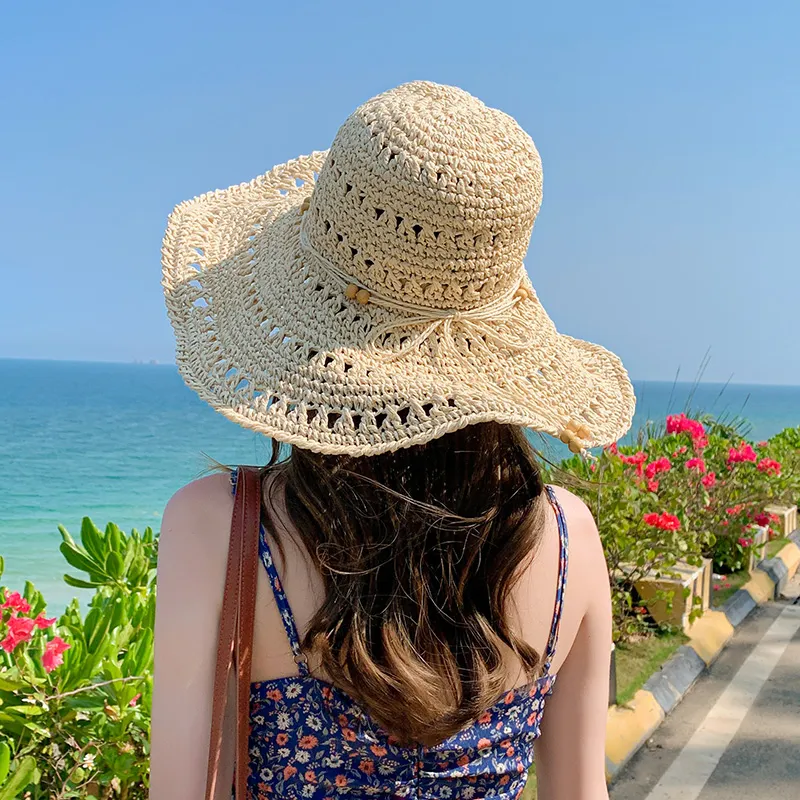 インスタ映え 小顔効果 透かし彫り 折りたたみ つば広 ビーチ 紫外線カット 麦わら帽子
