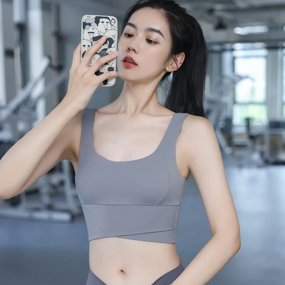 人気上昇中 スポーツ 無地  シンプル 切り替え Uネックヨガ トップス