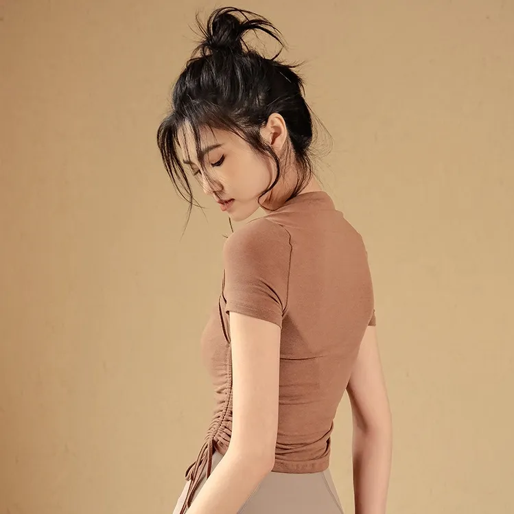 おしゃれ度アップ エレガント 高級感 オシャレ 無地 高通気性 運動 ランニング 速乾 ボウタイ ヨガトップス