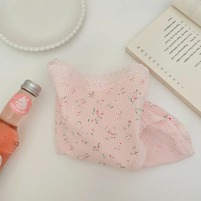 清新 花柄 柔らかい 漏れにくい 美尻 パンティ 夜用 サニタリー