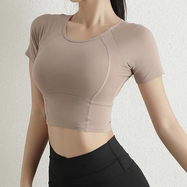シンプル 半袖 無地 スポーツ ショート丈 伸縮性のある 軽い手持ち感 揺れを防い ヨガトップス