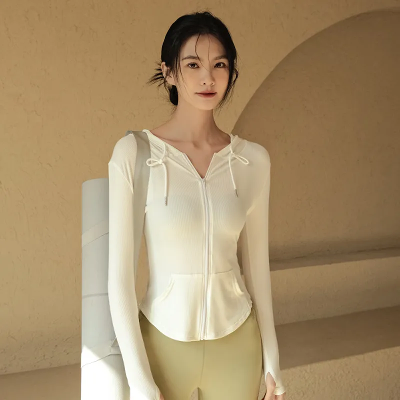 着回し力抜群 高級感 長袖 速乾 運動 ランニング カジュアル 可愛い エレガント 無地 ヨガトップス