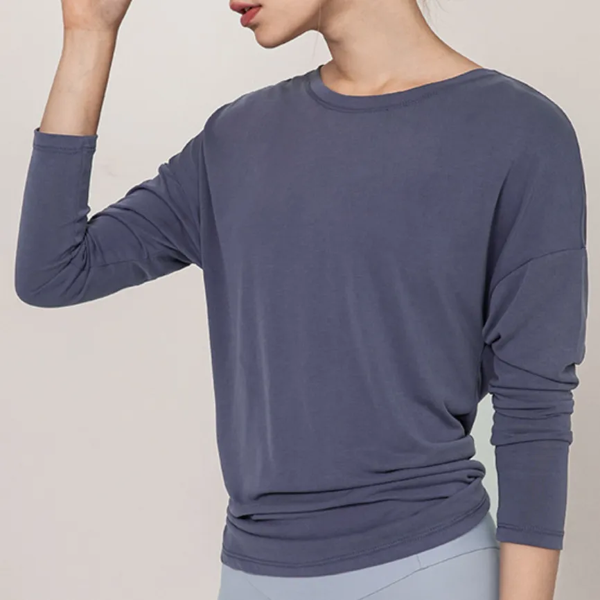 細身見え 4色可選  速乾 スポーツ ランニング フィットネス 長袖 ヨガトップス