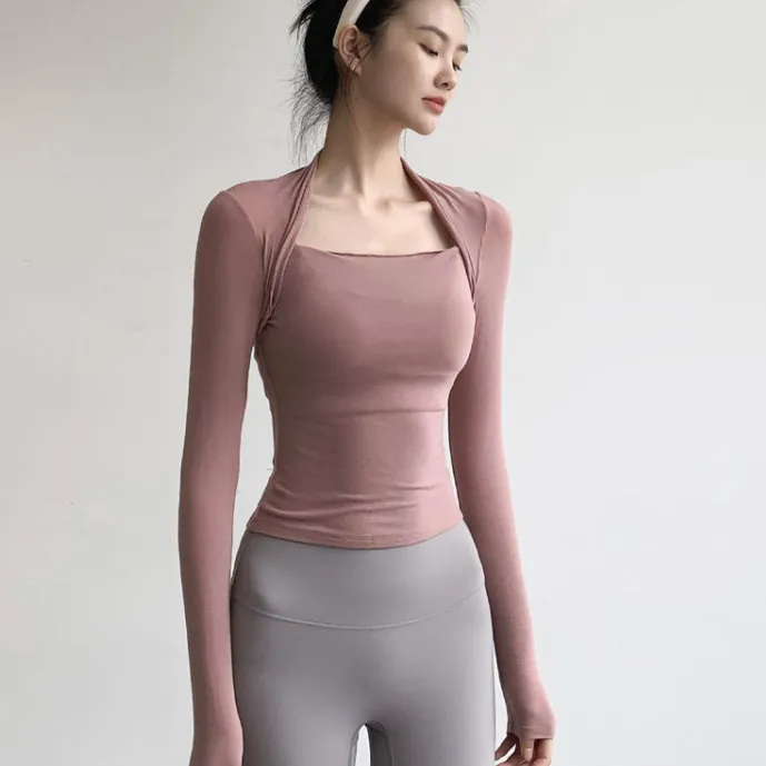 デザイン性抜群 吸汗速乾素材 無地 スポーツ 薄い スクエアネック 着痩せ ヨガトップス