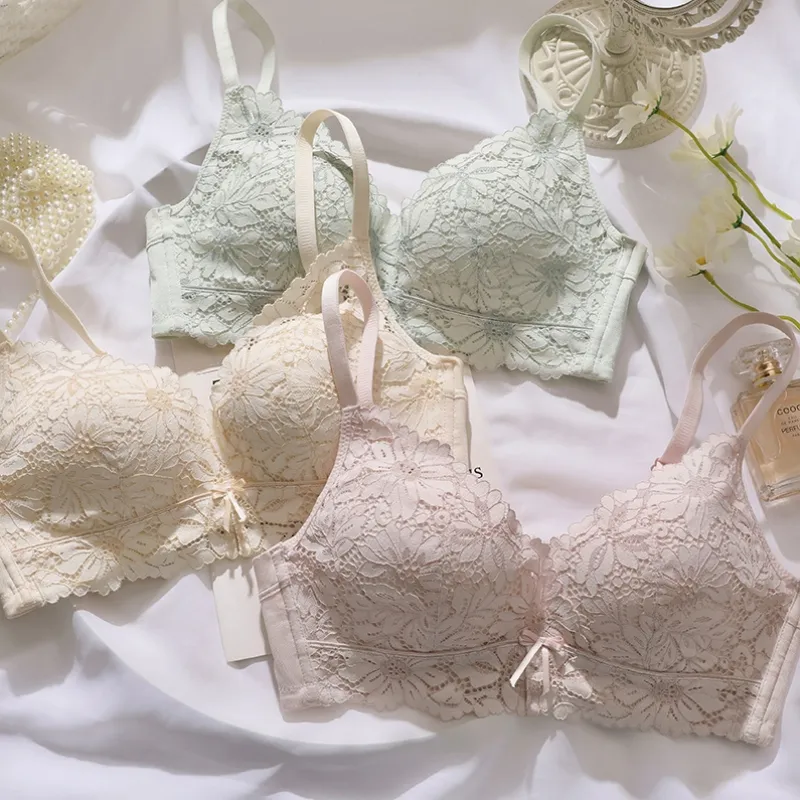 ボリュームUP スウィート レース ノンワイヤー A-Bカップ つけ心地 無地 ブラ・ショーツセット