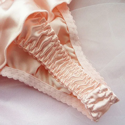 レトロ フリル シルク 光沢感 リボン付き 無地 ステルス シームレス 柔らかい 誘惑 Ｔバック・タンガ