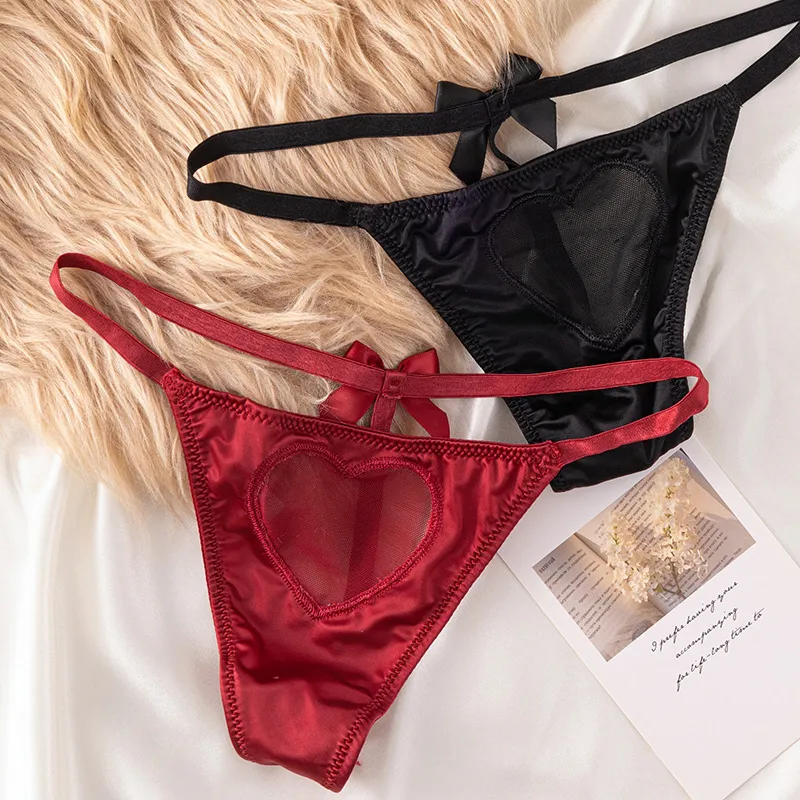 エロさ倍増 心形 可愛さが溢れる 美尻 リボン セクシー 穴開き Tバック