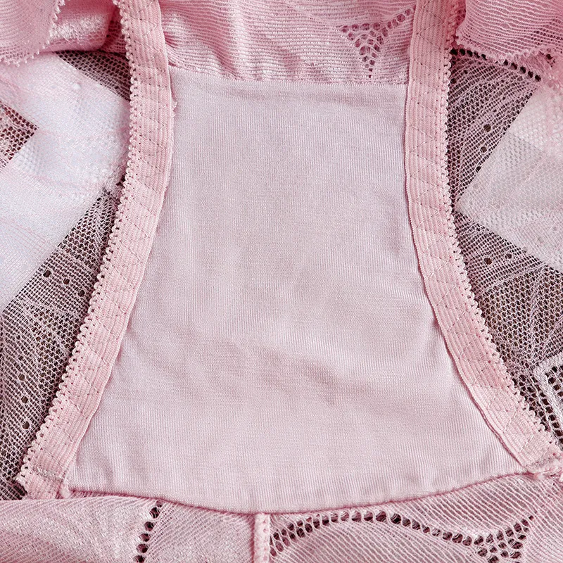 多色展開 レース  通気性いい 透け感 楽ちんなつけ心地 はっきり上げ尻 セクシーショーツ