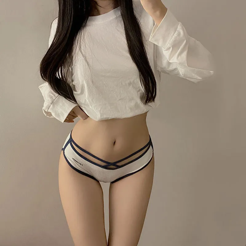 高見えデザイン 肌触りよく 高通気 透かし彫り 美尻 ショーツ