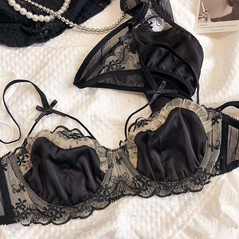 人気スタイル!セクシー 肌にやさしい ワイヤー入り レース 透かし彫り ブラ＋ショーツ セット