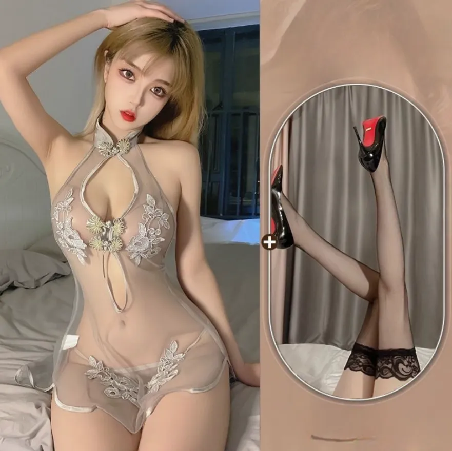 色っぽい女性 オープンバスト セクシー背中魅せ  透け感   ベビードール